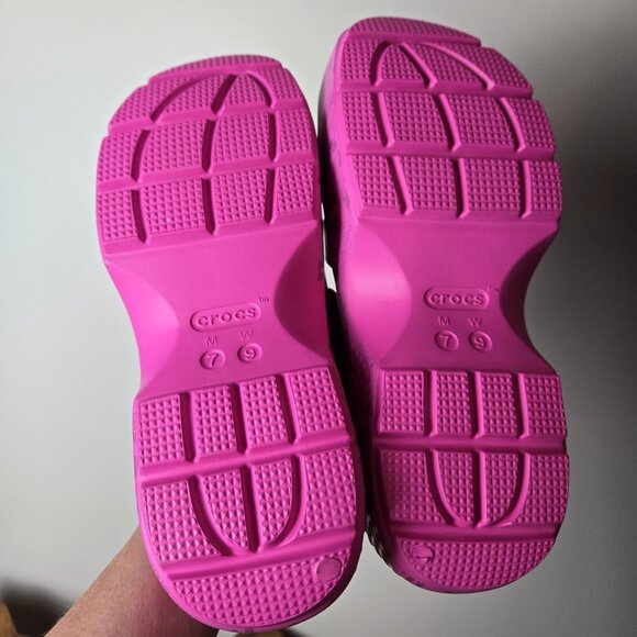 Crocs x Hello Kitty Platform Stomp Sandals Womens 9 Mens 7 Melody Kuromi Black - Picture 7 of 15